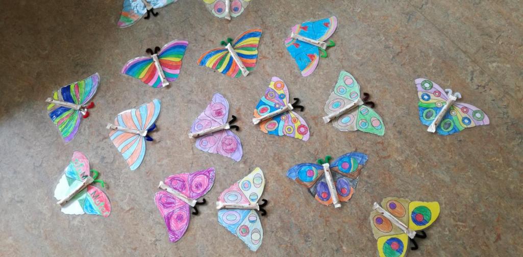 Schmetterlingsbastelei